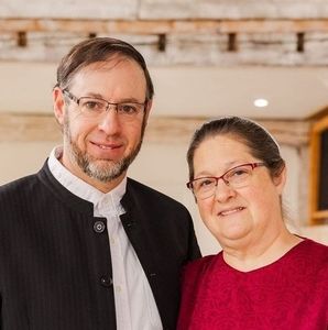 Meet your Posher, Mark-beth